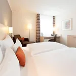 Mercure Sued
