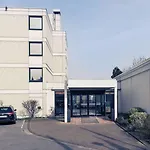 Mercure Sued 4* デュッセルドルフ