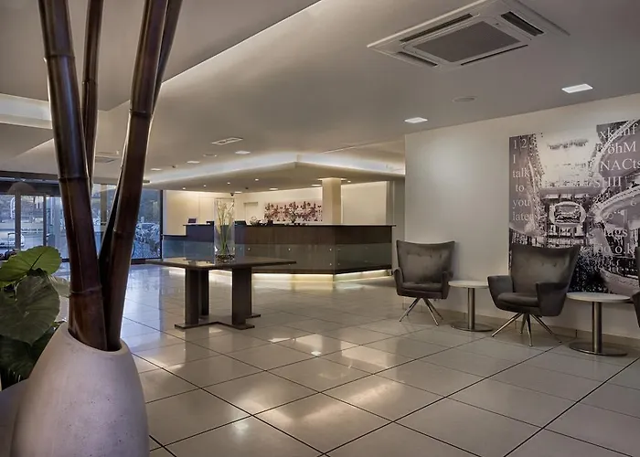 Mercure Sued 4*
